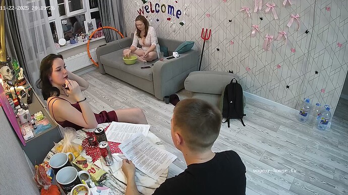 realm56-cam13-1763832313