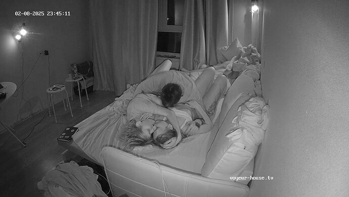 realm69-cam15-1739047550