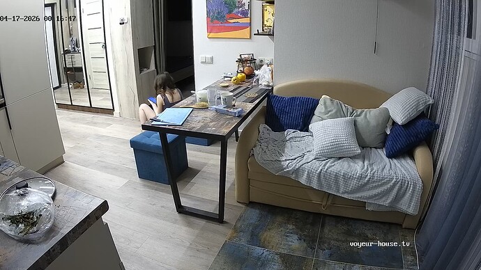 realm152-cam13-1776374333