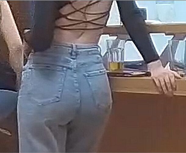 Lipps_butt_230624_@_Tonk