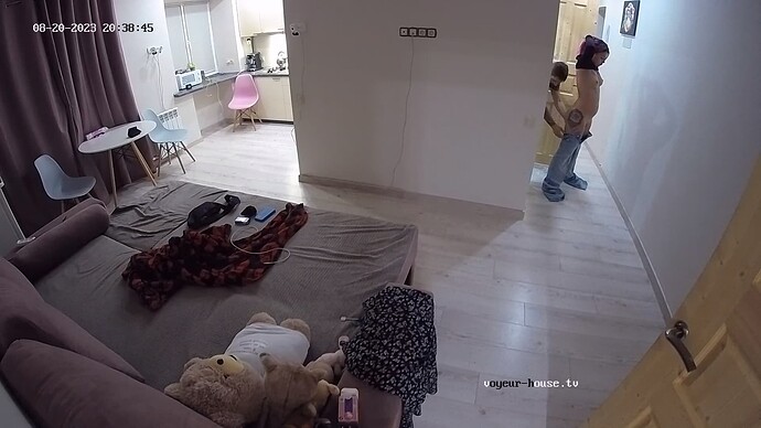 realm48-cam15-1692555600