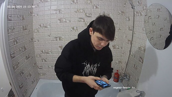 realm73-cam19-1704896762