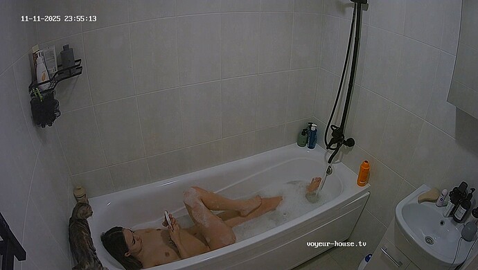 realm13-cam19-1762894553