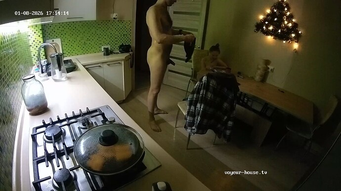 realm62-cam12-1767903969