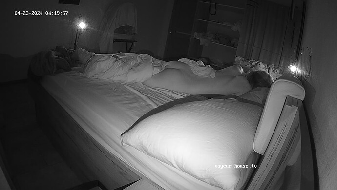 realm8-cam16-1713835236