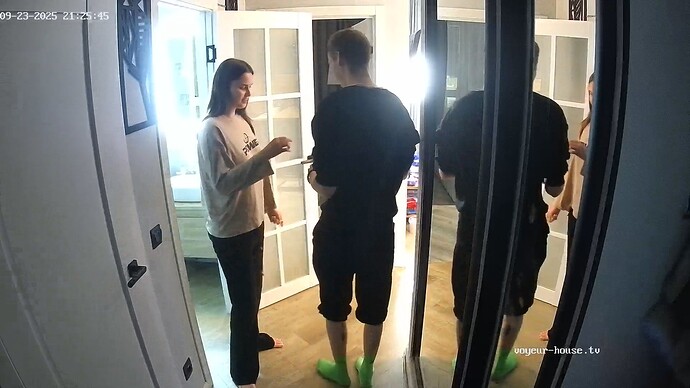 realm94-cam111-1758651972