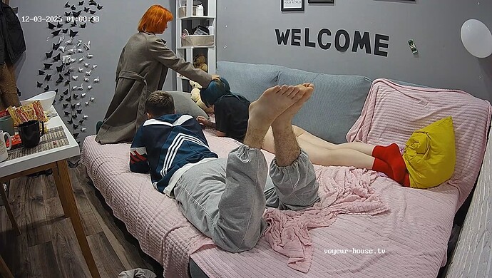 realm107-cam15-1764769312