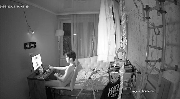 Capture_2025_10_19_02_44_14_100