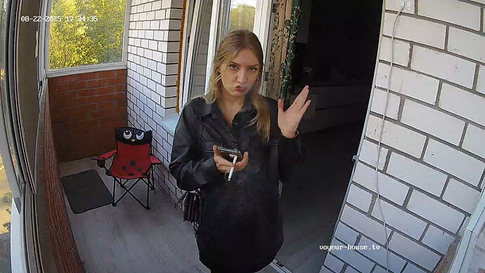 realm64-cam112-1755937245