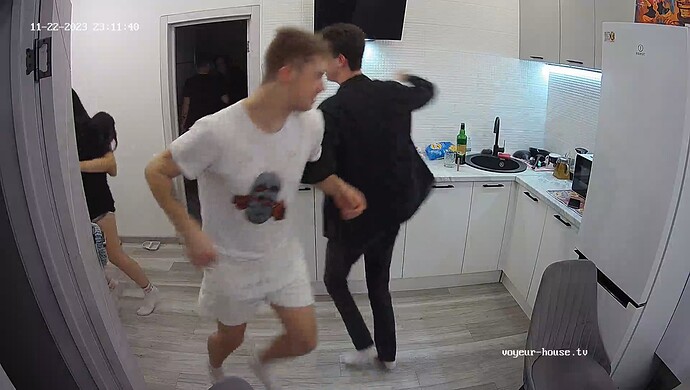 realm49-cam13-1700683940