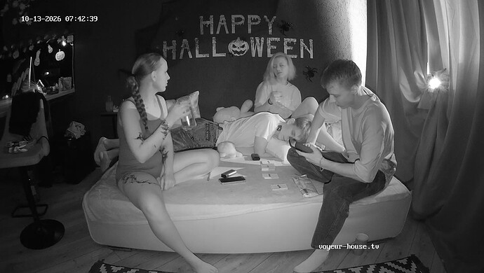 realm108-cam14-1791867357