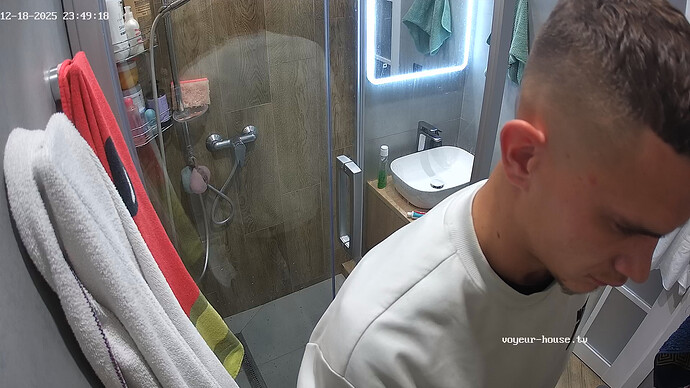 realm94-cam19-1766092719