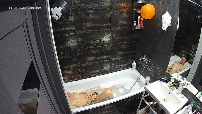 realm27-cam19-1699020599