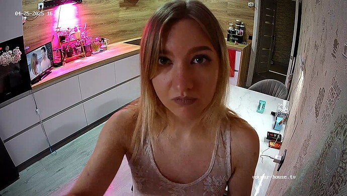 realm64-cam11-1745586374
