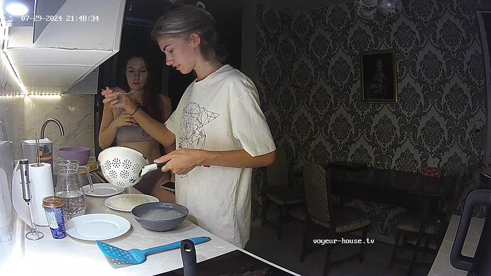 realm8-cam13-1722287649