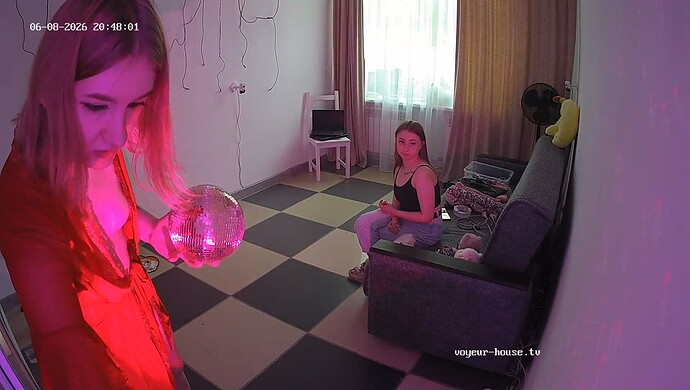 realm64-cam111-1780943346