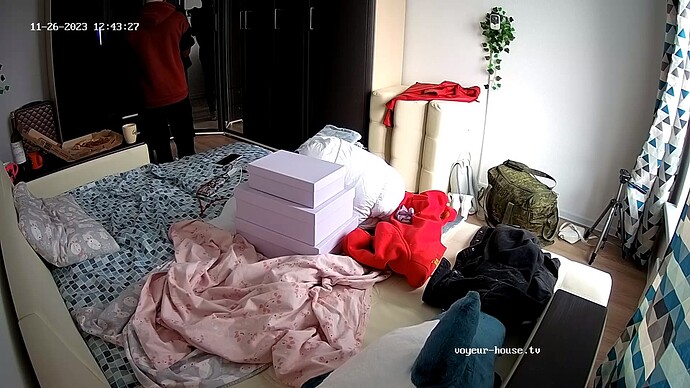 realm80-cam17-1701015250