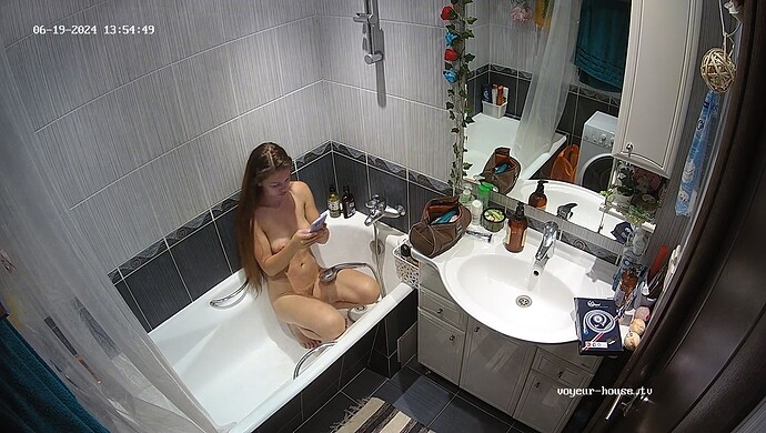 realm37-cam112-1718794523 (1)