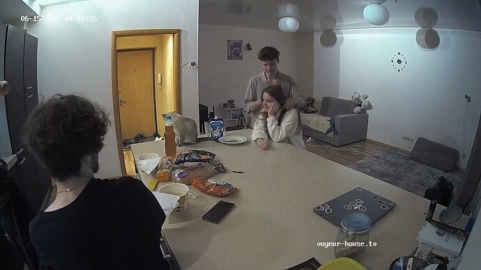 realm52-cam12-1749959025
