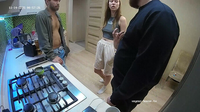 realm62-cam11-1763071138