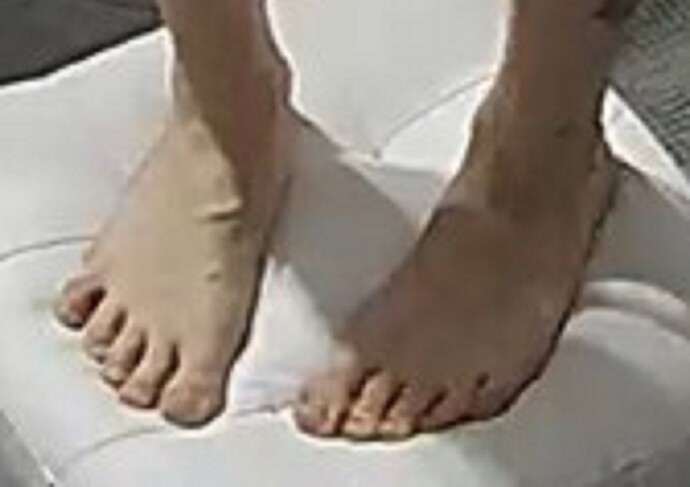 feet Geraldine 2-18-23