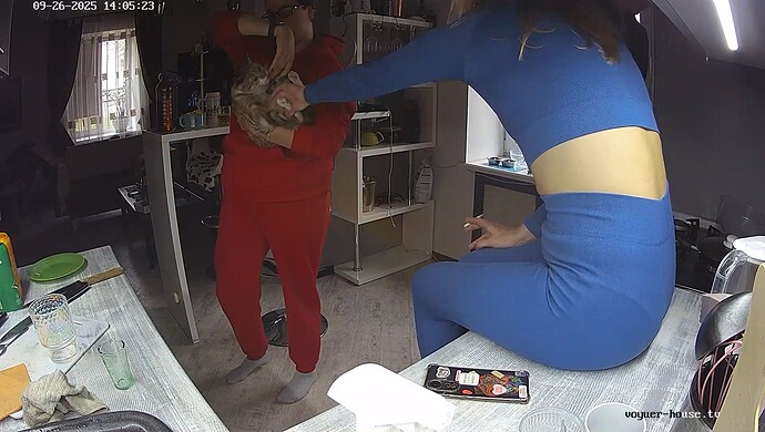 realm64-cam11-1758884983