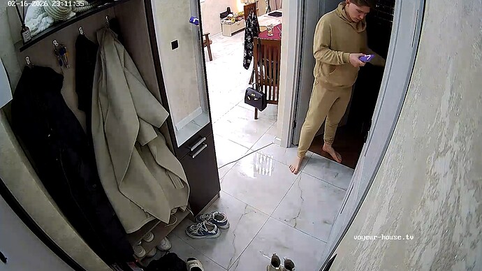 realm127-cam110-1771274202