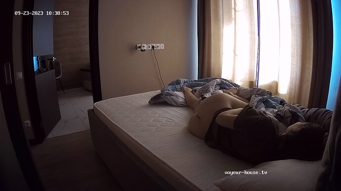 realm26-cam16-1695454765