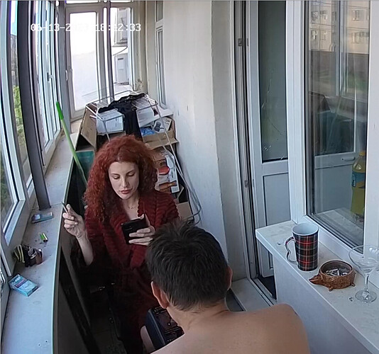 Screenshot 2023-06-13 at 11-43-52 Kitchen camera at Amelie & Lucas reallifecam apartment at Voyeur House TV (cam12)