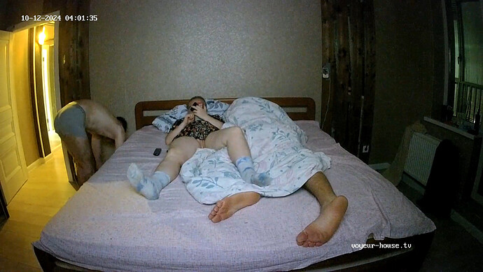 realm28-cam18-1728695107