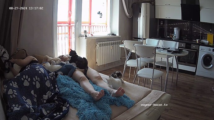 realm69-cam14-1724752460