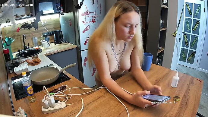 realm94-cam12-1762377190