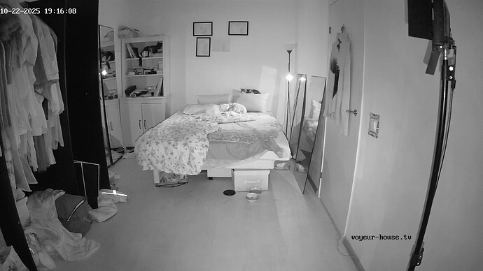 realm111-cam17-1761149790