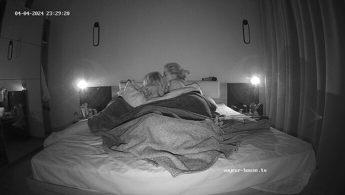 realm8-cam18-1712262597