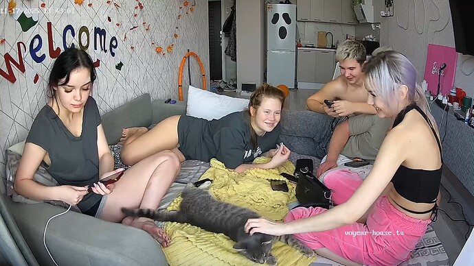 realm56-cam14-1763376221