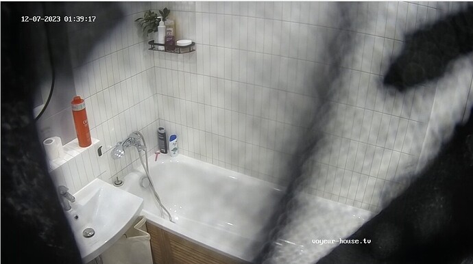 Screenshot_20231206_214017_Adblock Browser