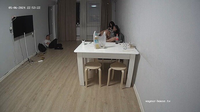 realm36-cam13-1715018339