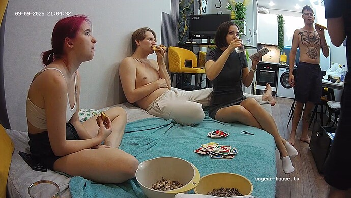 realm42-cam15-1757441108