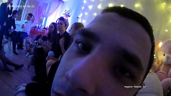 realm37-cam13-1704070022