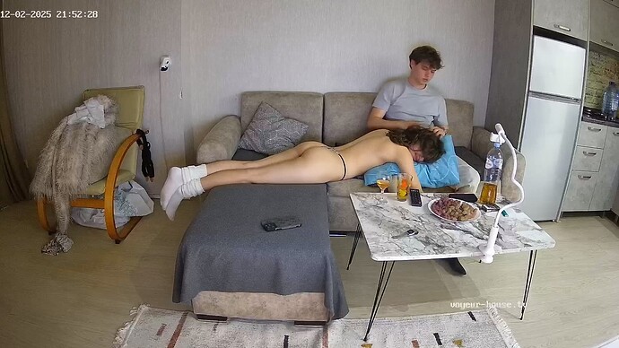 realm6-cam14-1764701576