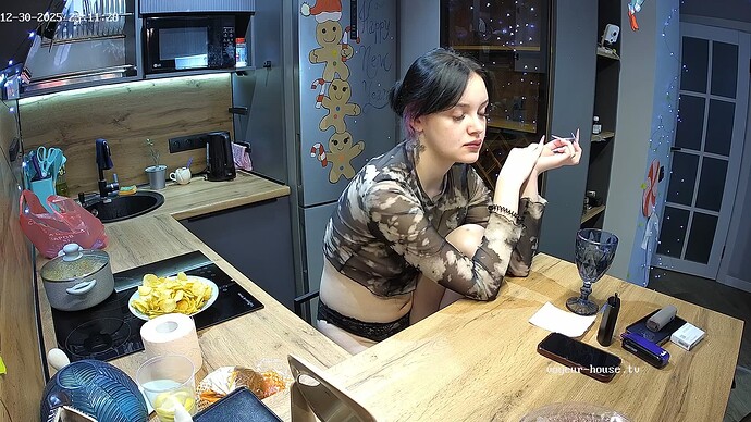 realm94-cam12-1767125864