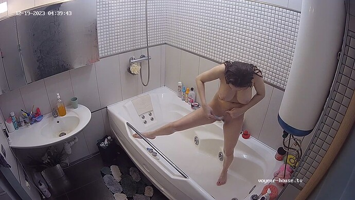 realm55-cam114-1702940327