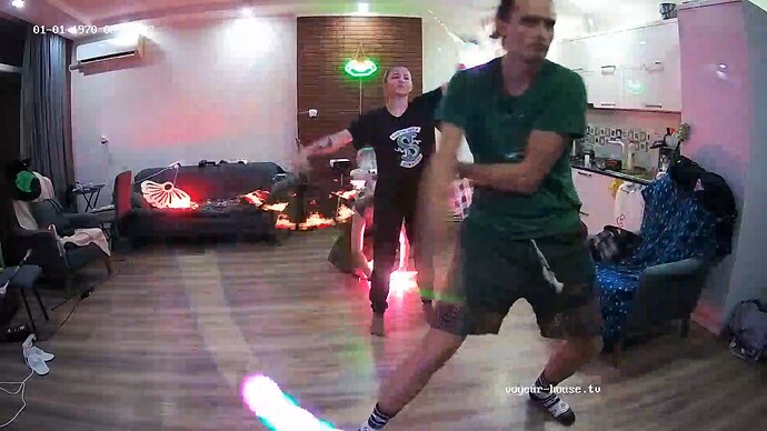 realm114-cam15-1758660677