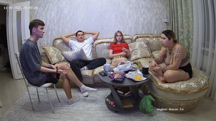 realm122-cam14-1763232490