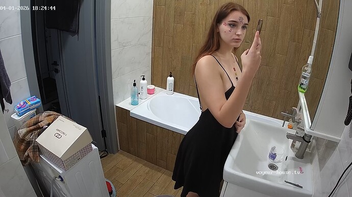 realm42-cam19-1775057703