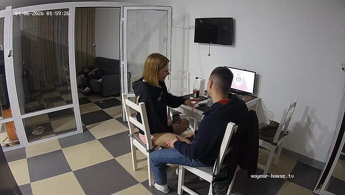 realm64-cam13-1775476959