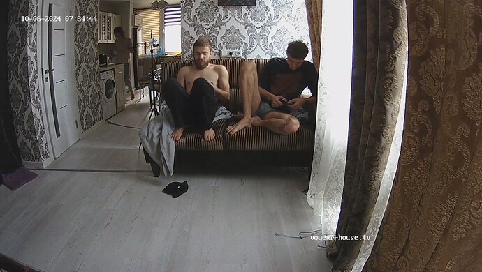 realm8-cam16-1728189322