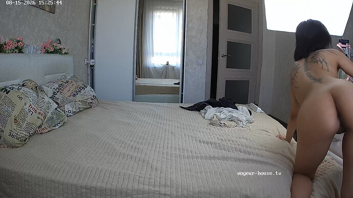 realm5-cam16-1786798106