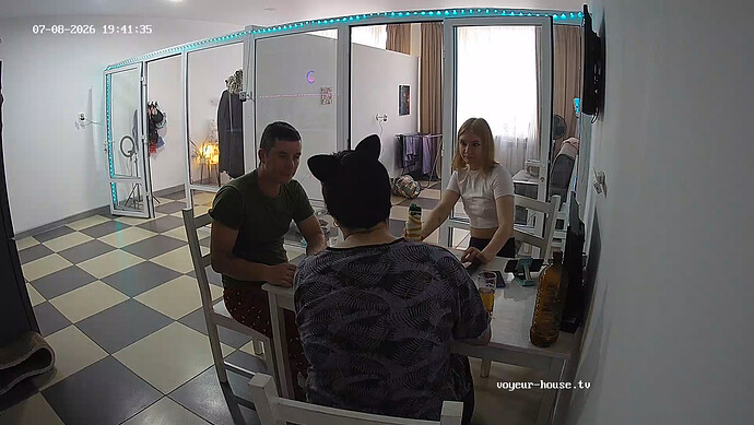 realm64-cam14-1783528932