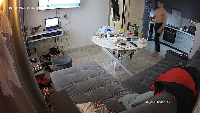 realm18-cam13-1761202729